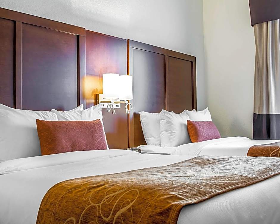 Comfort Suites Woodland - Sacramento Airport