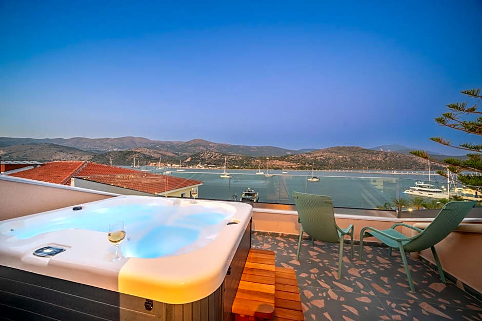 Pink Panther Maisonette Suite