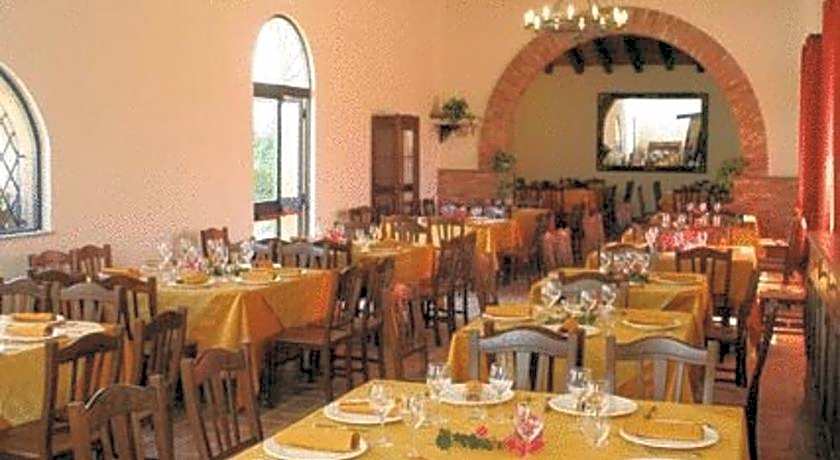 Don Giovanni Hotel