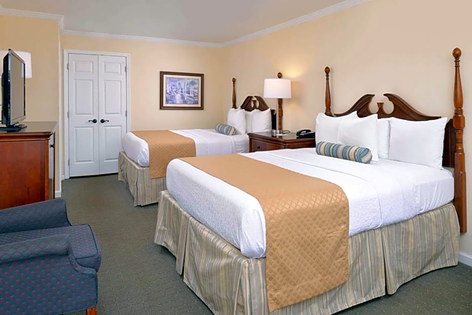 Best Western PLUS Santee Inn
