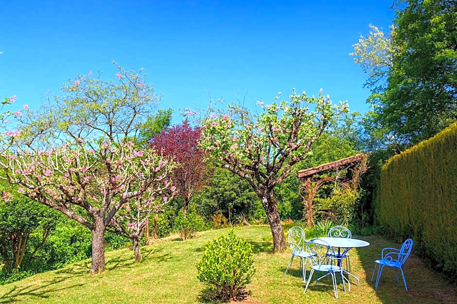 La Colline - Chambre d'hôtes - B&B