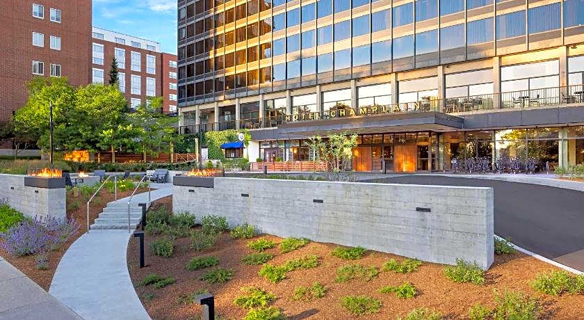 Hotel Champlain Burlington Curio Collection by Hilton