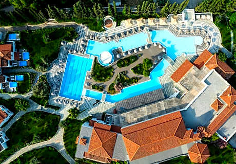 Zeus Eretria Resort
