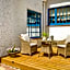 Knoll House