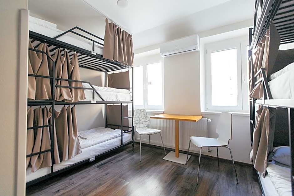 Hostel Mandarinka