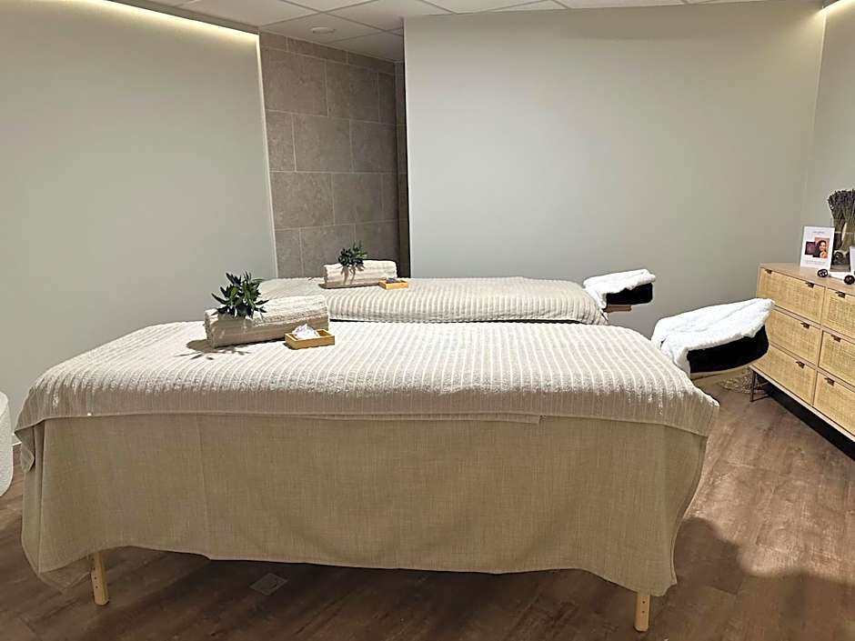 Garrigae Domaine de l'Esterel - piscine & SPA Cinq Mondes