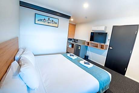 Three Bedroom Apartment