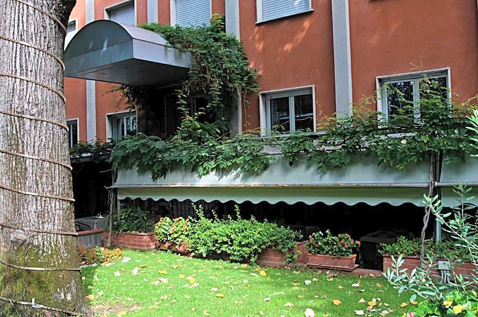 eco Hotel Milano & BioRiso Restaurant