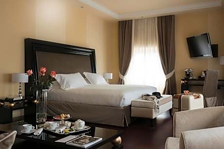 Deluxe Twin/King Suite