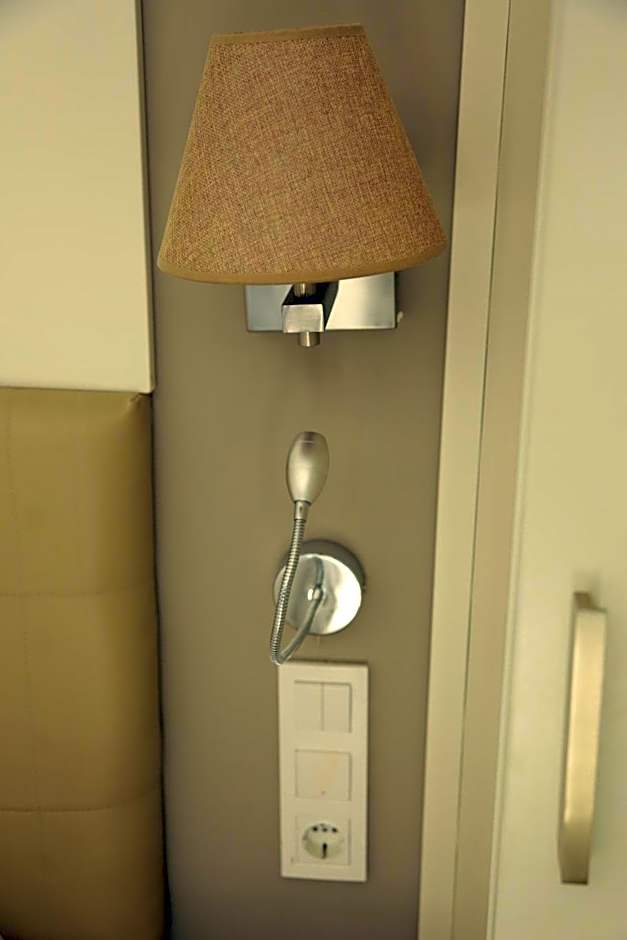 Asli Hotel
