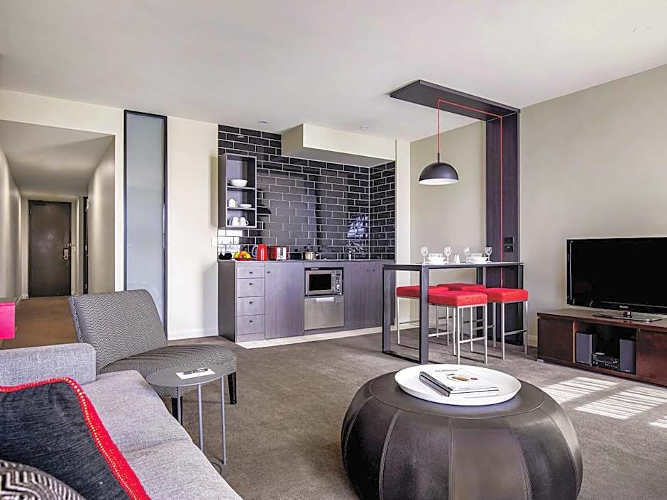 Mantra Hindmarsh Square