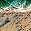 Los Angeles Premium Suites with Free Parking