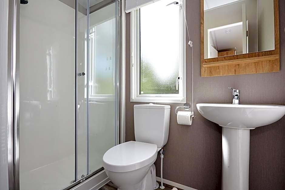 Braidhaugh Holiday Lodge and Glamping Park