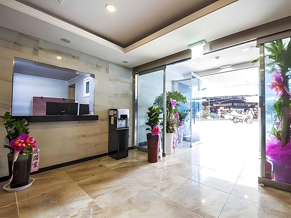 Jungmoon City Hotel & J-hill Hotel
