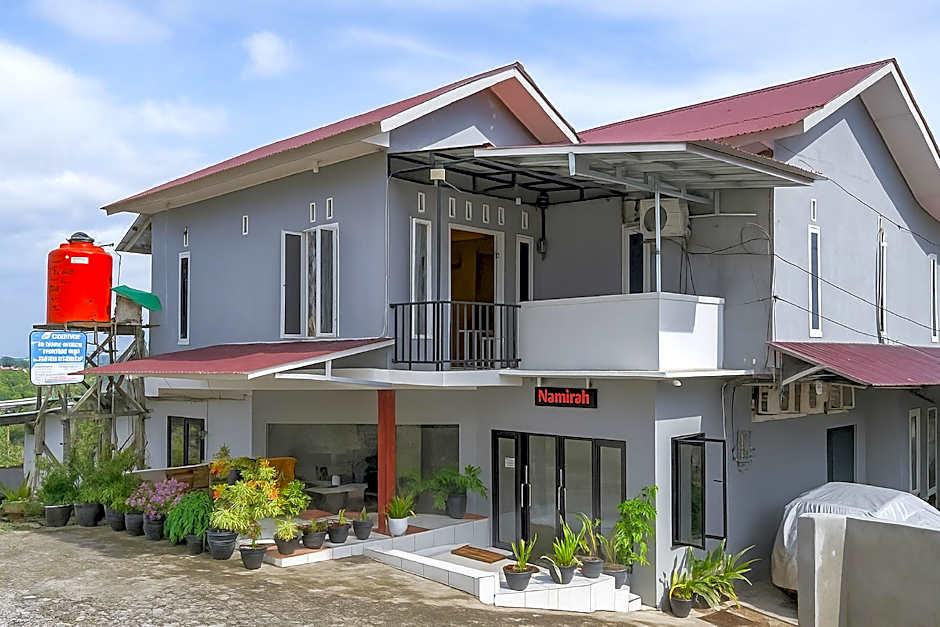Namirah Syariah Guesthouse Balikpapan RedPartner