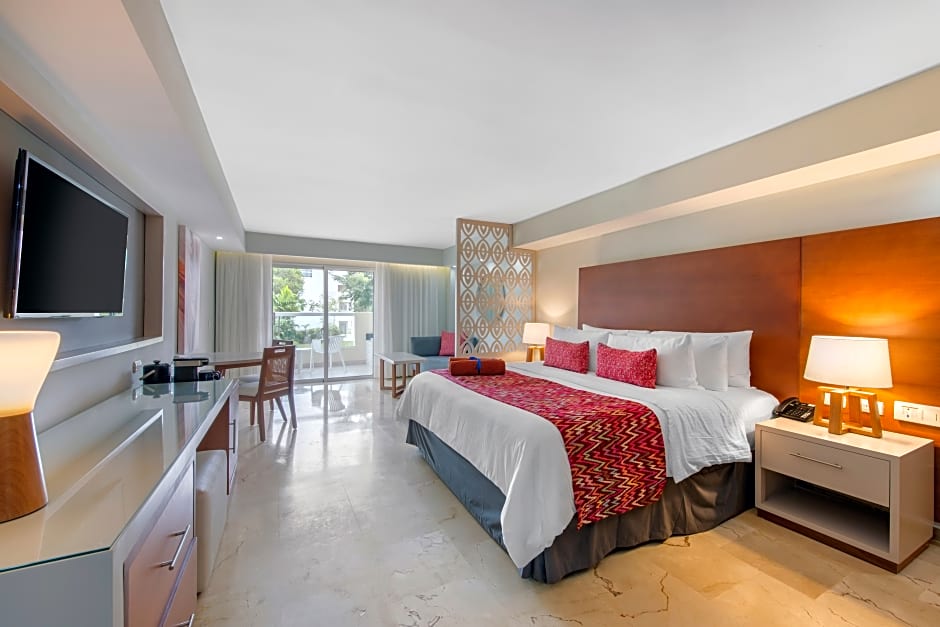 Emotions by Hodelpa Puerto Plata