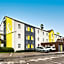 B&B HOTEL Calais Centre St Pierre
