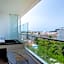 The Fives Downtown Hotel & Residences, Curio Collection by Hilton