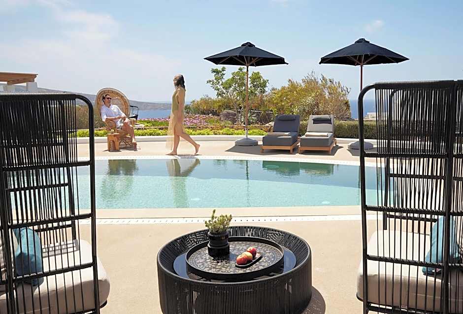 Santo Pure Oia Suites and Villas