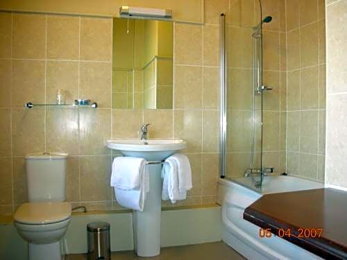 The White House Hotel