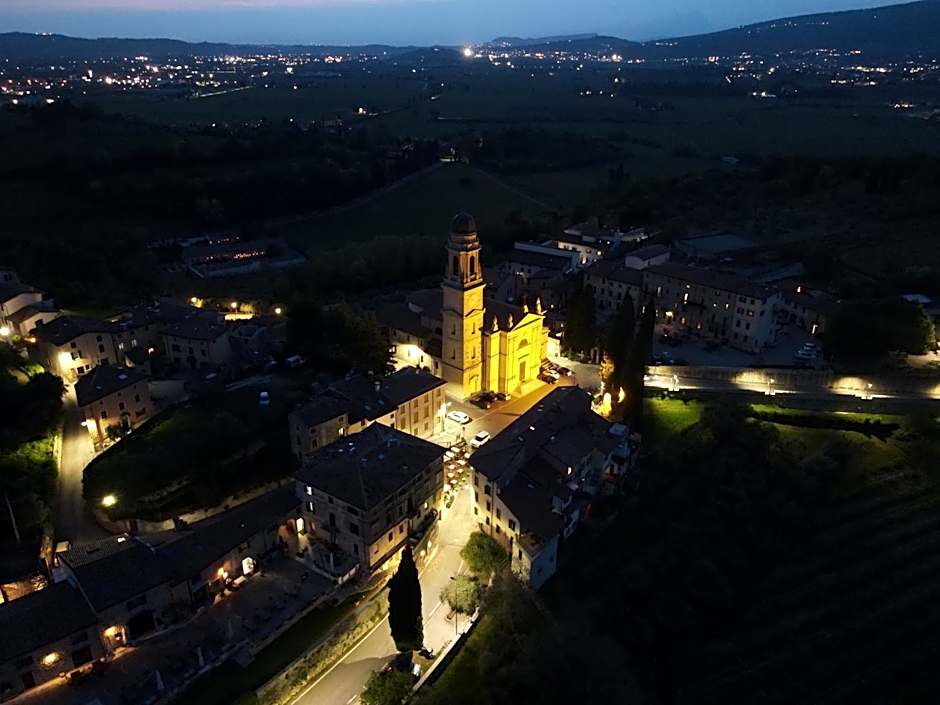 Castrum Wine Relais - Albergo Diffuso