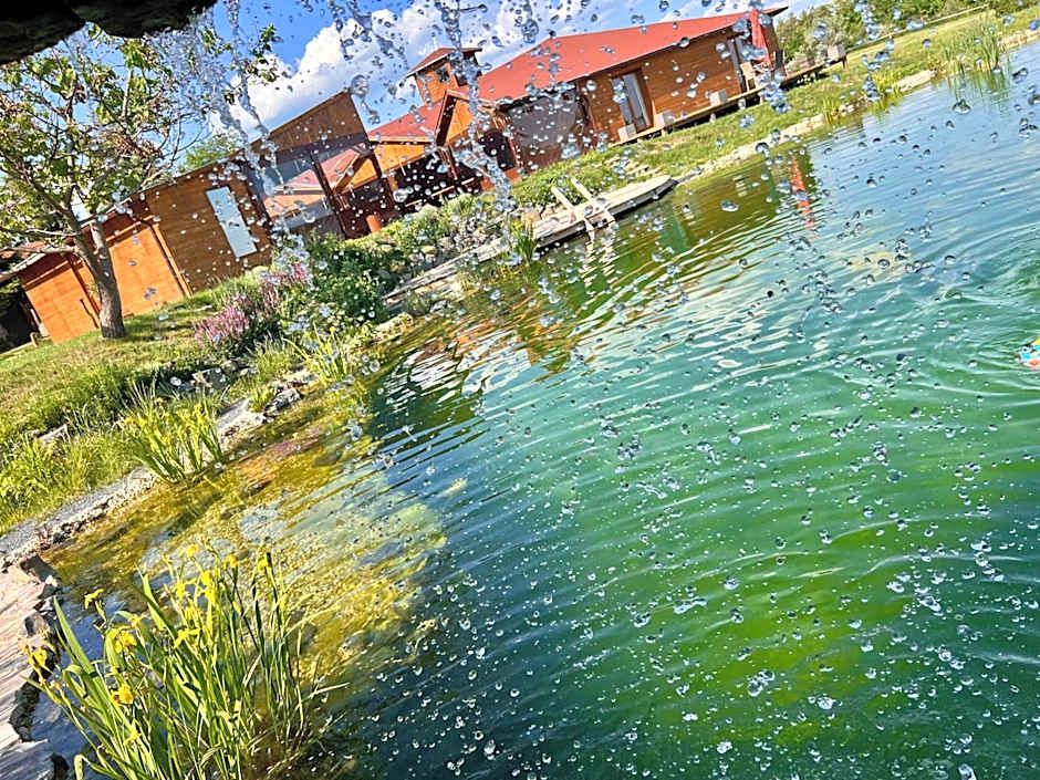 Tenger-szem Panzió és Lovasudvar