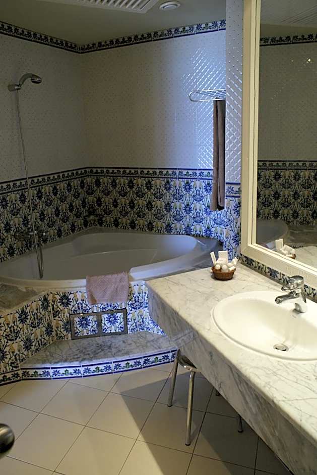 El Mouradi El Menzah