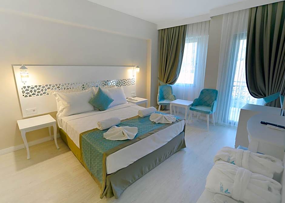 ADEMPİRA TERMAL&SPAHOTEL