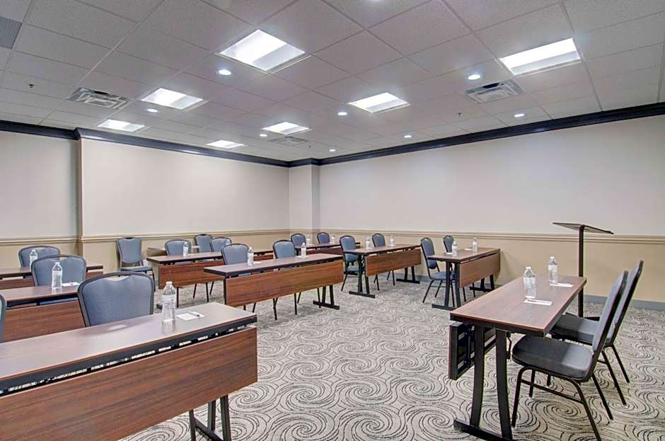 Best Western Plus Waltham Boston