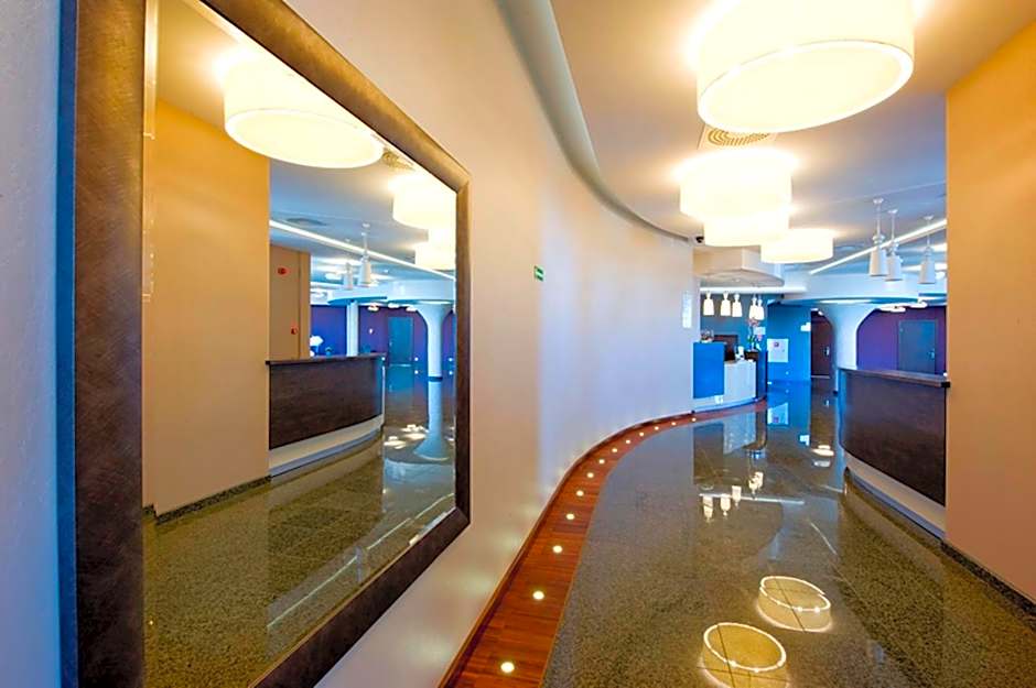 Hotel Symfonia Osjaków