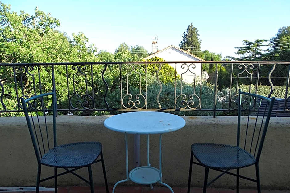 Studios proches de la mer plein soleil
