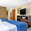 Comfort Inn Grand Rapids Airport