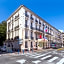 Hotel Busby