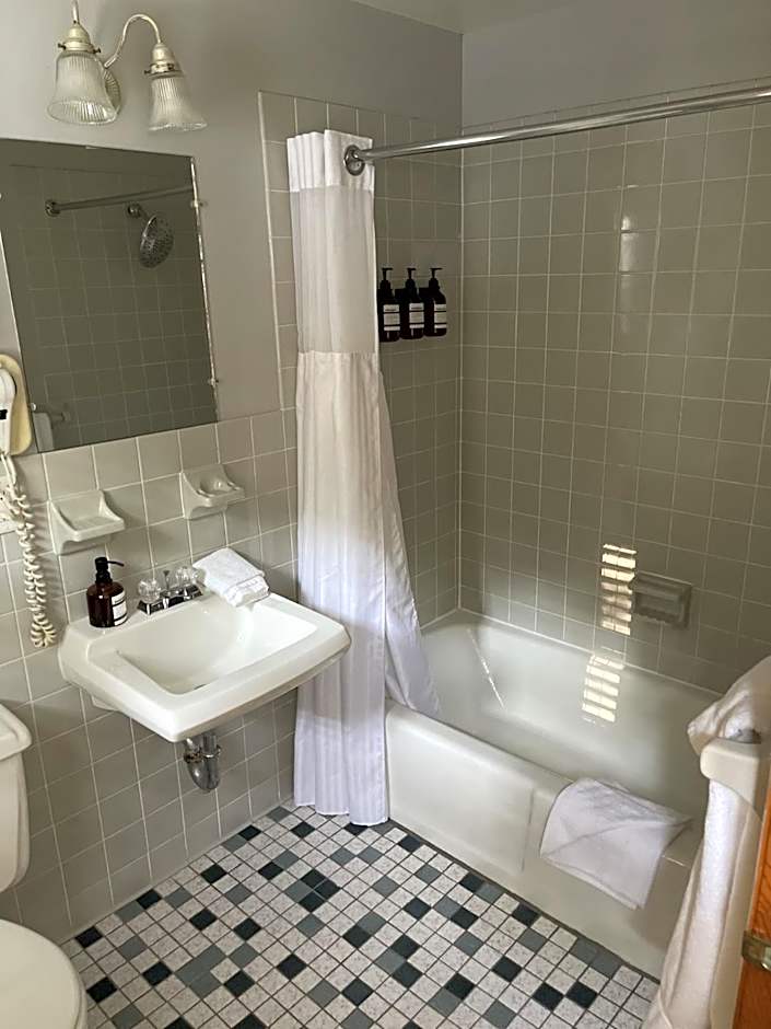 Berkshire Valley Inn