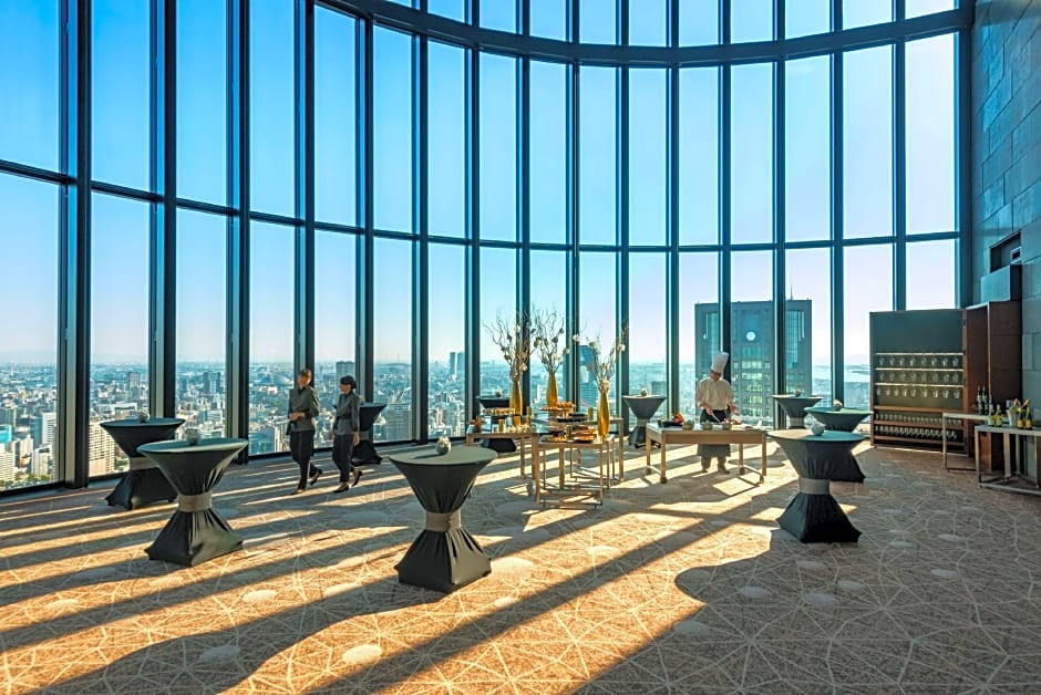 Conrad By Hilton Osaka