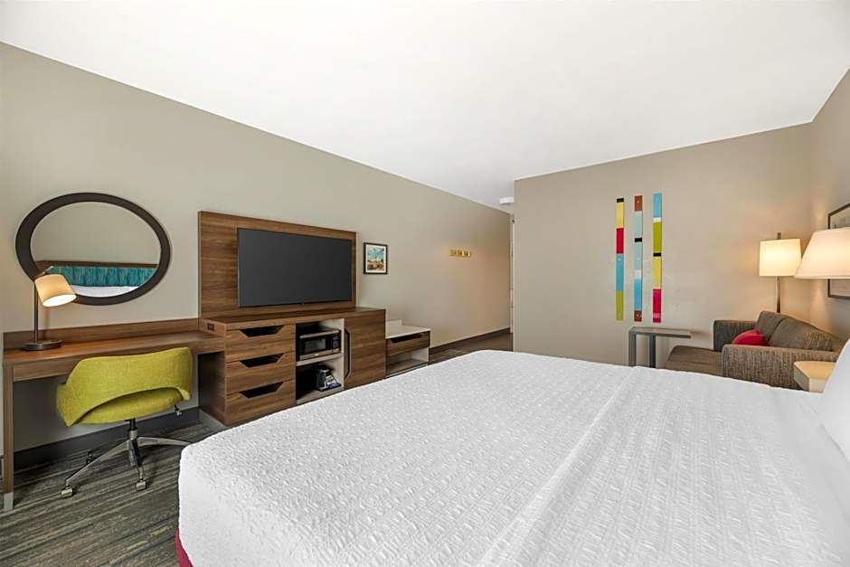 Hampton Inn By Hilton Junction City