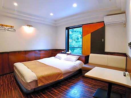 Standard Double Room - Non-Smoking