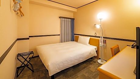 Single Room - Non-Smoking