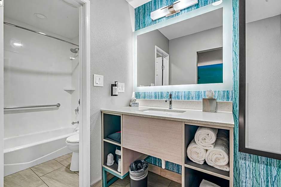 Avania Inn of Santa Barbara