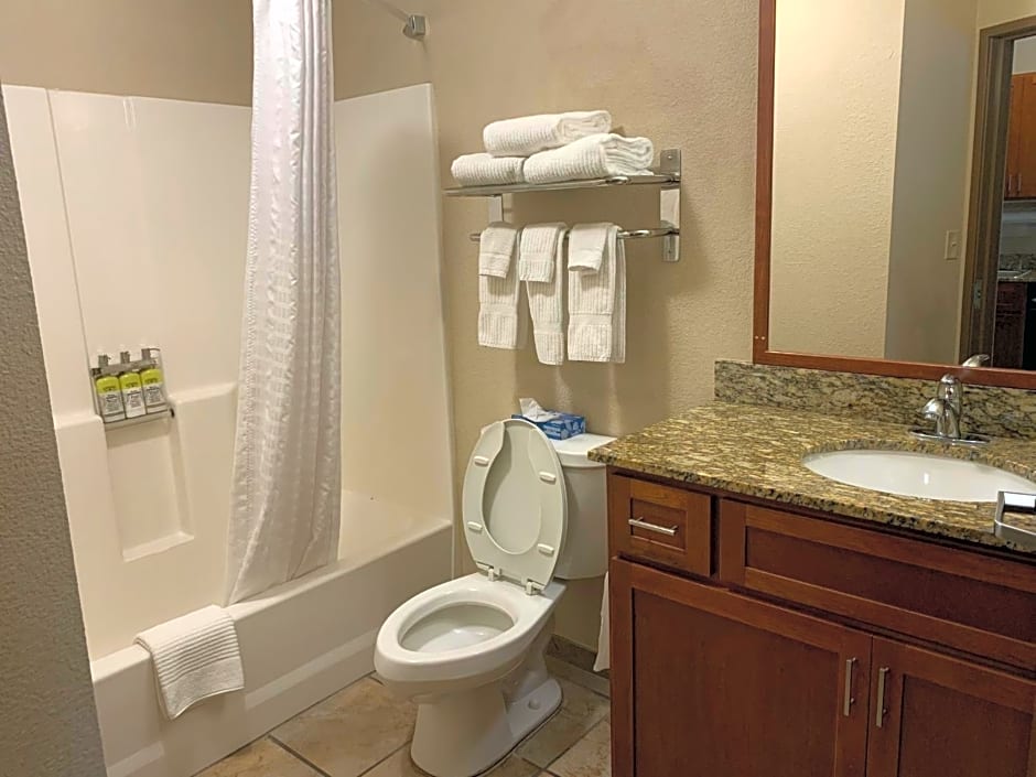 Candlewood Suites Jonesboro