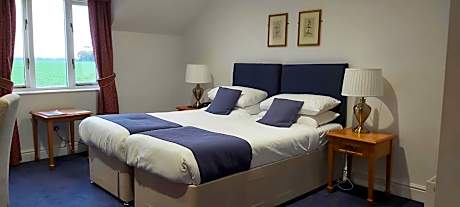 Twin Room with Garden View