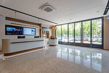 Dossen - Speical Offer Bed Room