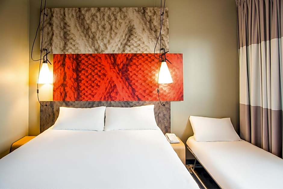 ibis Marne la Vallee Champs