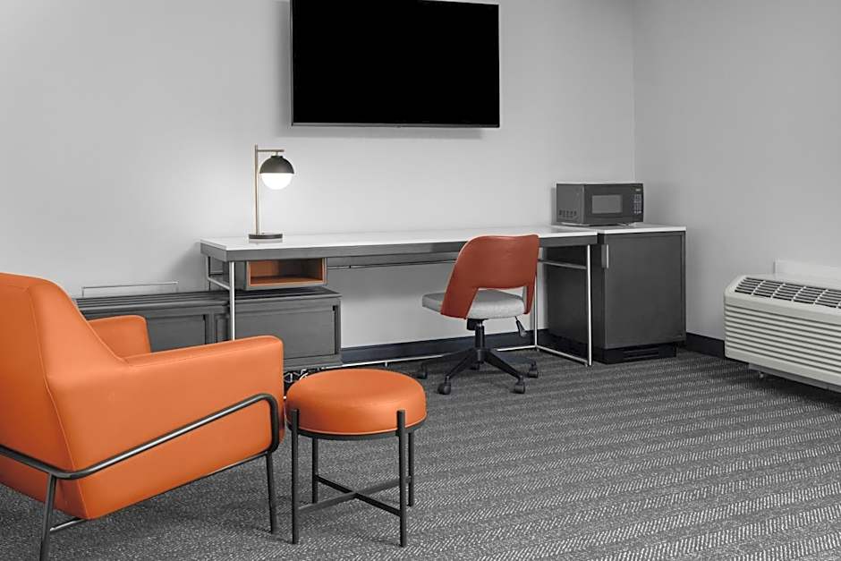 Courtyard by Marriott San Jose Airport