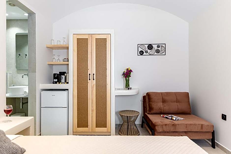 Adama's Suites Naxos