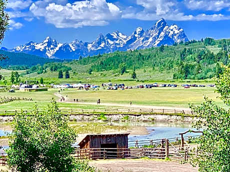Heart Six Ranch