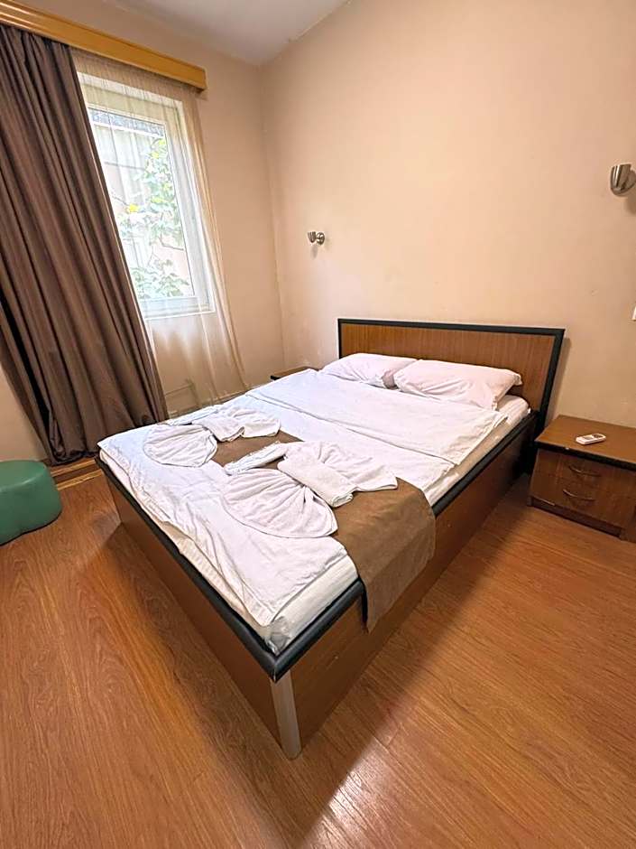 HOTEL IMERETI TBILISi