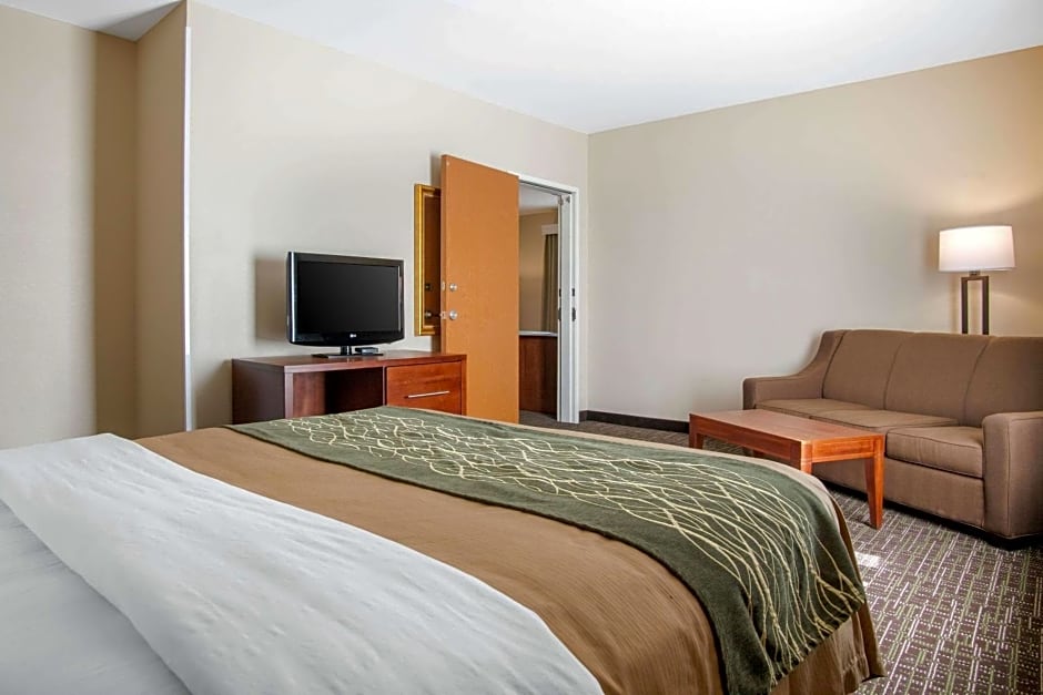 Comfort Inn & Suites Norman near University