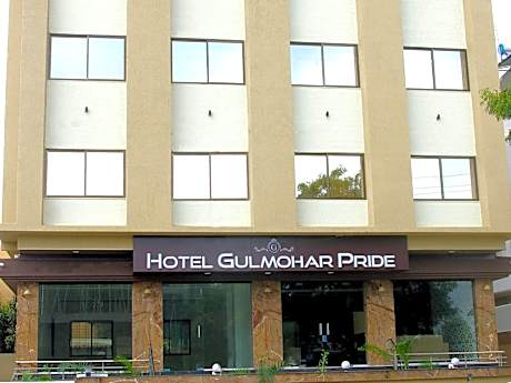 Hotel Gulmohar Pride