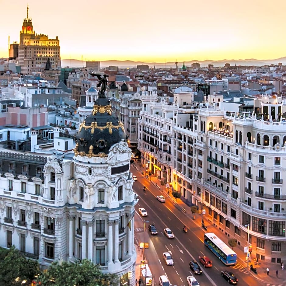 FUENCARRAL BARCELO Apartaments PARKING TPH